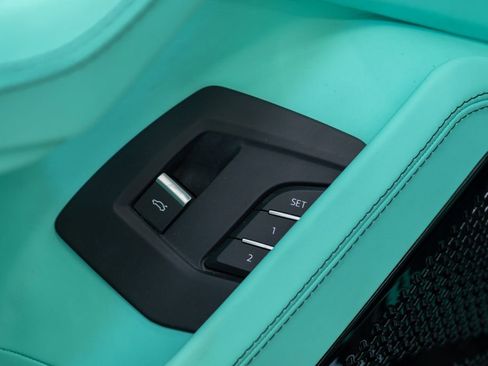 Used 2024 Lamborghini Urus S image 64