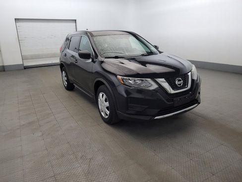 Used 2017 Nissan Rogue S image 13