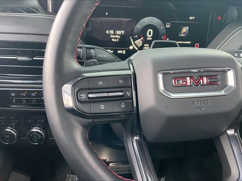 Used 2025 GMC Yukon AT4 Ultimate w/ LPO, Floor Liner Package AWD/4WD image 23