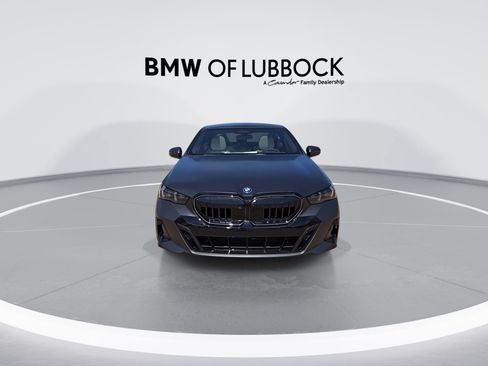 New 2027 BMW 550e xDrive AWD/4WD image 3