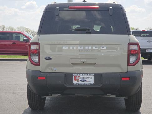 New 2025 Ford Bronco Sport Outer Banks w/ Outer Banks Tech Package+ AWD/4WD image 16