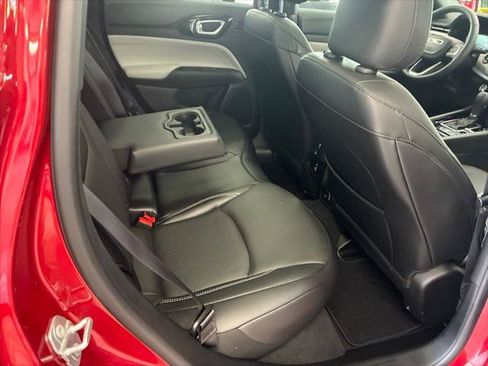 Certified 2025 Jeep Compass Limited w/ Elite Group AWD/4WD image 26