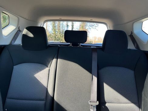 Used 2025 Kia Soul LX w/ LX Technology Package image 36