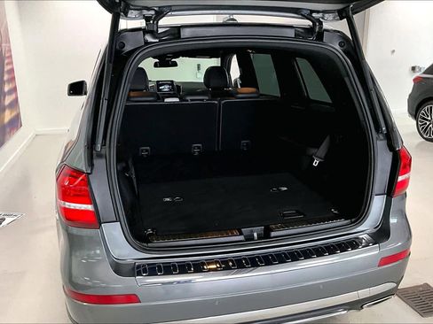 Used 2018 Mercedes-Benz GLS 450 4MATIC image 17