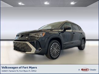 New 2026 Volkswagen Taos SE video 1