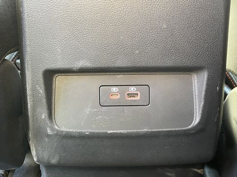 Used 2023 Nissan Frontier PRO-4X w/ Technology Package image 30