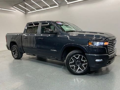 Used 2026 RAM 1500 Laramie w/ Laramie Preferred Package AWD/4WD image 2