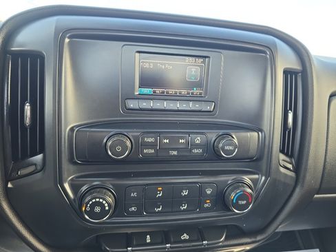 Used 2016 Chevrolet Silverado 2500 W/T image 22