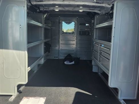 Used 2025 Ford Transit 250 Low Roof w/ Load Area Protection Package RWD image 8