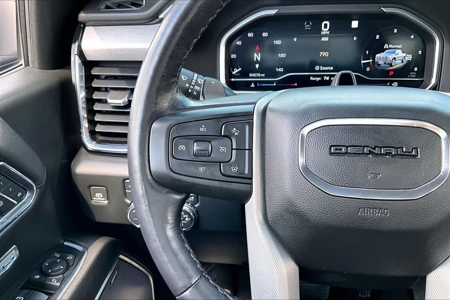 Used 2023 GMC Sierra 1500 Denali w/ Technology Package AWD/4WD image 24