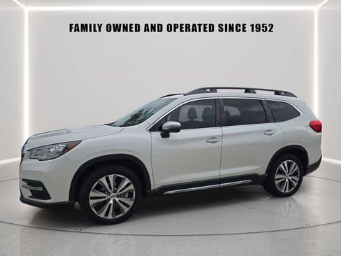 Certified 2022 Subaru Ascent Touring AWD/4WD image 1