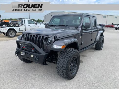Used 2022 Jeep Gladiator Sport AWD/4WD image 1