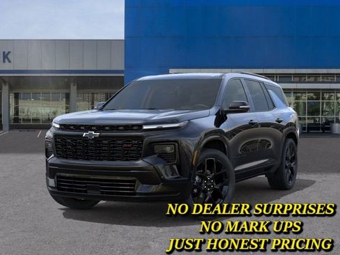 New 2026 Chevrolet Traverse RS image 6