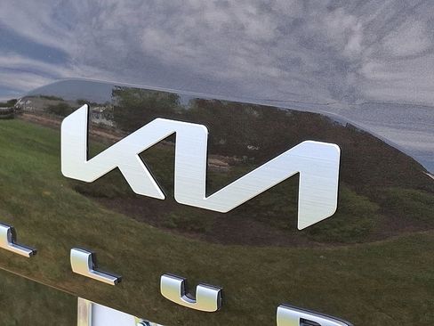 Certified 2022 Kia Telluride S image 35