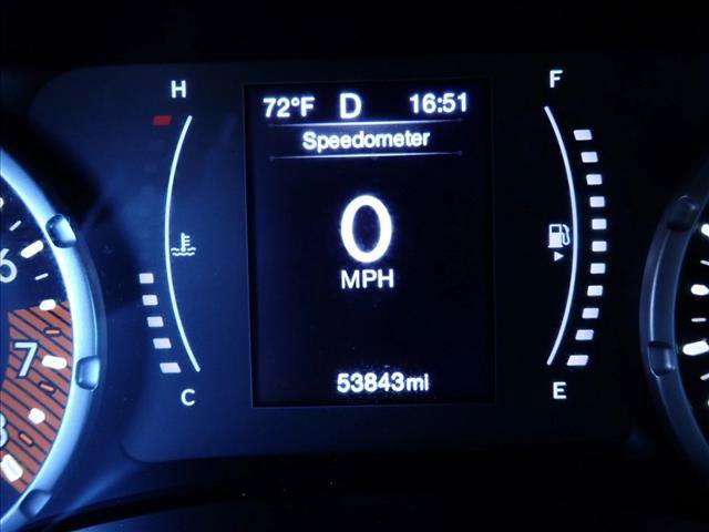 Used 2023 Jeep Renegade Latitude AWD/4WD image 24