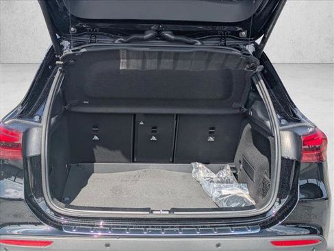 Certified 2026 Mercedes-Benz GLA 250 4MATIC image 6