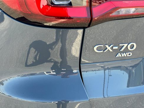 Used 2025 MAZDA CX-70 Plug-In Hybrid w/ Premium Pkg image 27