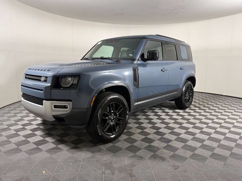 Used 2025 Land Rover Defender 110 S AWD/4WD image 1