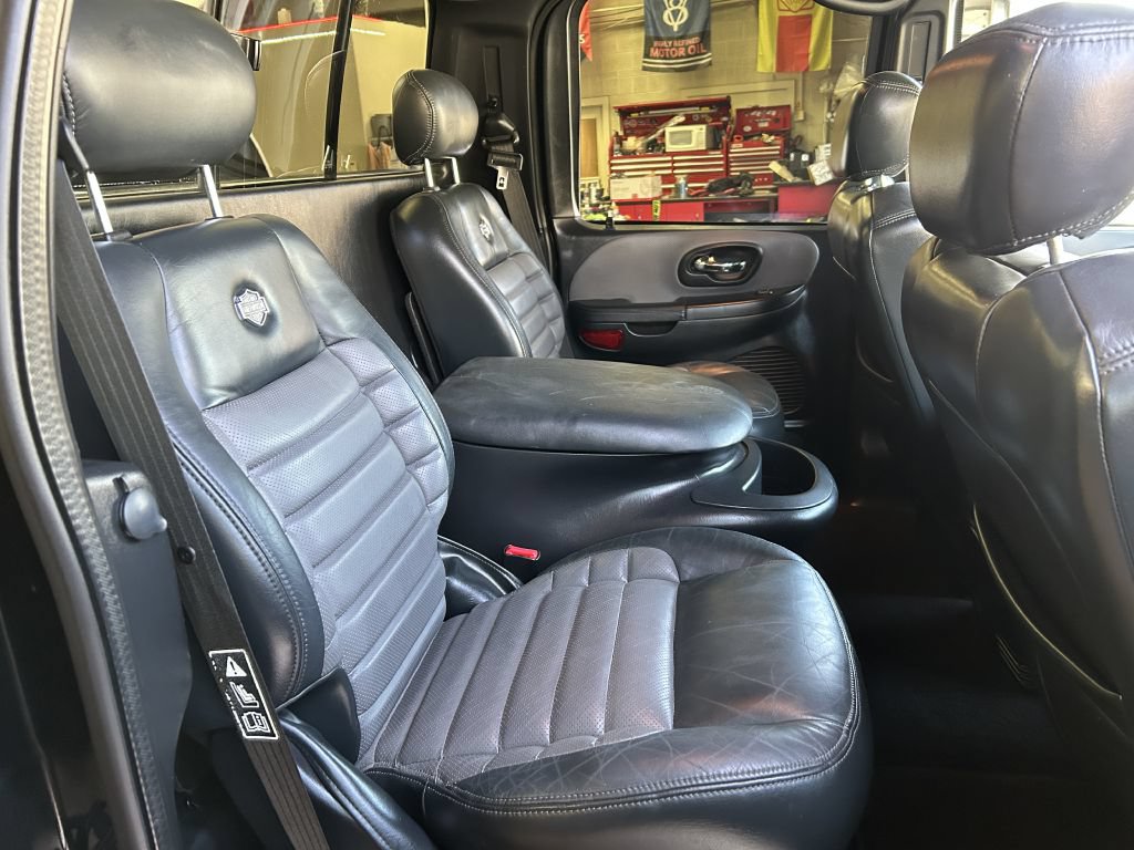 Used 2002 Ford F150 Harley-Davidson RWD image 10