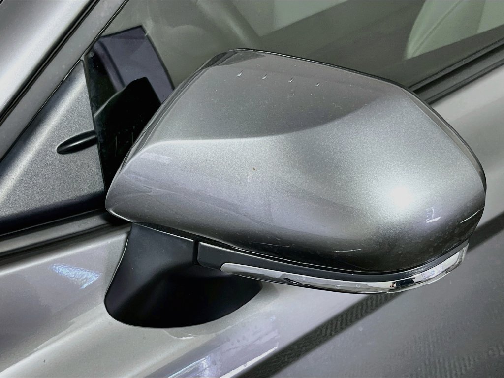 Used 2025 Toyota Camry SE FWD image 10