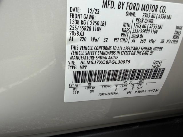 Certified 2023 Lincoln Aviator Reserve AWD/4WD image 33