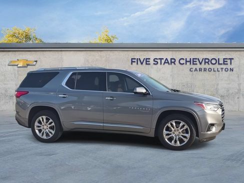 Used 2019 Chevrolet Traverse High Country AWD/4WD image 9