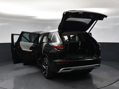 Used 2023 Mitsubishi Outlander SEL 40th Anniversary image 41