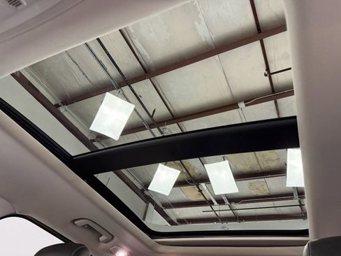 Used 2018 Ford Escape SEL w/ Ford Safe & Smart Package image 24