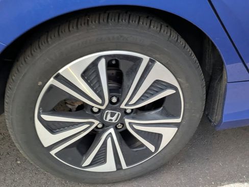 Used 2017 Honda Civic EX-T image 7