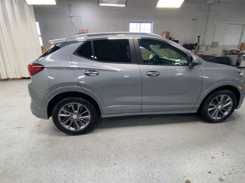 Used 2023 Buick Encore GX Select w/ Sport Touring Package image 12