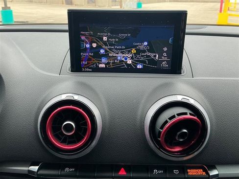 Used 2018 Audi A3 2.0T Premium image 39