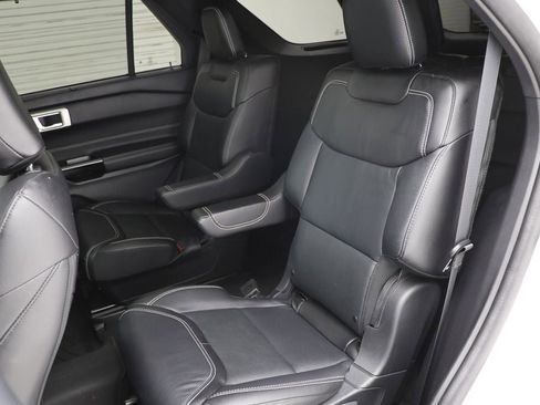 Used 2022 Ford Explorer ST w/ Equipment Group 401A image 14