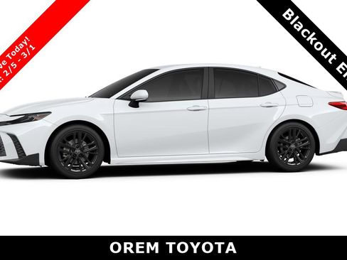 New 2026 Toyota Camry SE image 3