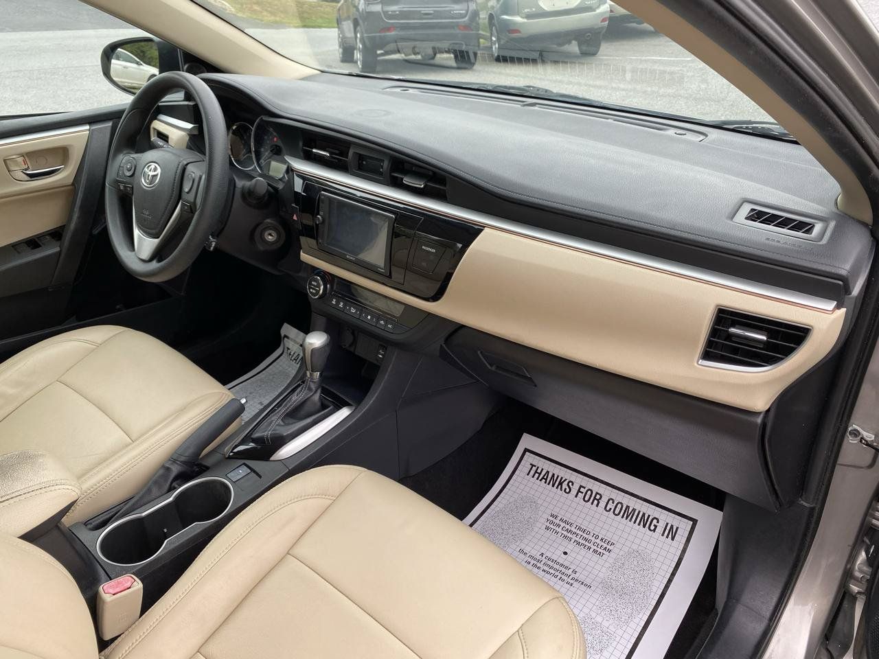 Used 2014 Toyota Corolla LE FWD image 10