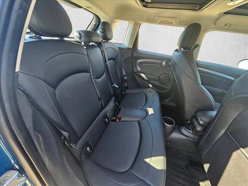 Used 2024 MINI Cooper S image 15