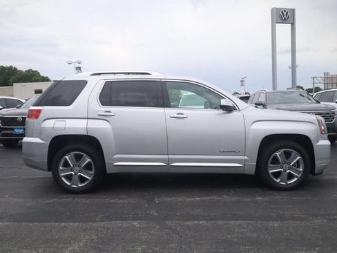 Used 2016 GMC Terrain Denali FWD image 4