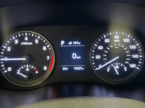 Used 2020 Hyundai Tucson Value w/ Cargo Package image 28