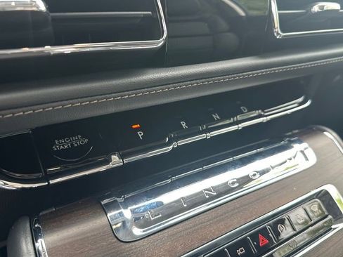 New 2026 Lincoln Aviator Reserve w/ Luxury Package AWD/4WD image 29
