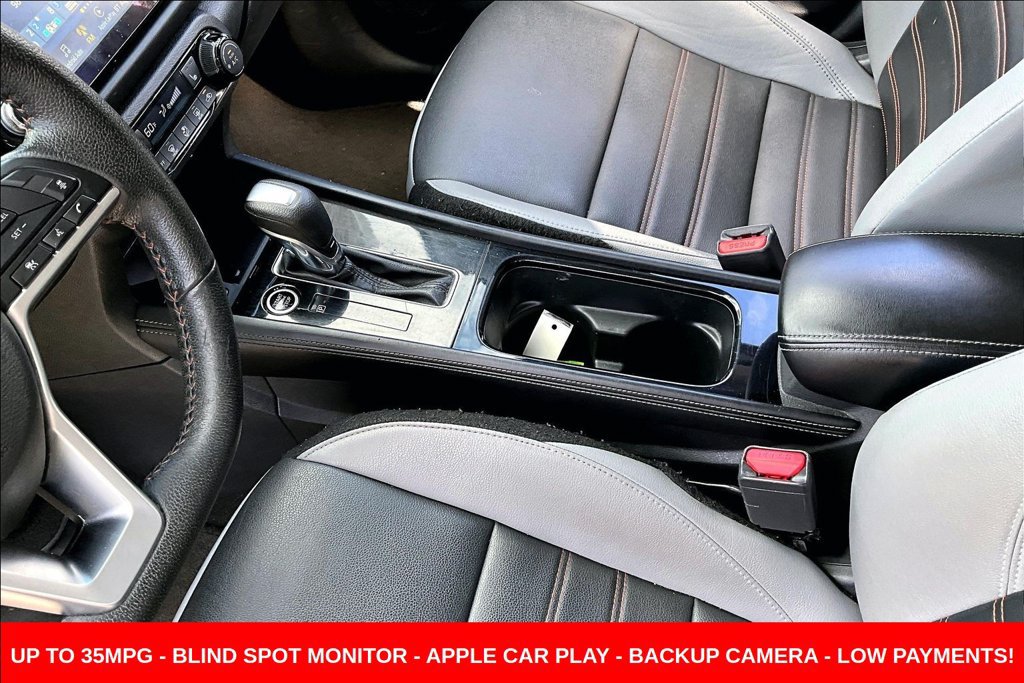 Used 2023 Nissan Kicks SR w/ SR Premium Package FWD image 22