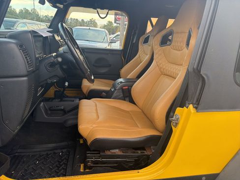 Used 2004 Jeep Wrangler Unlimited image 7