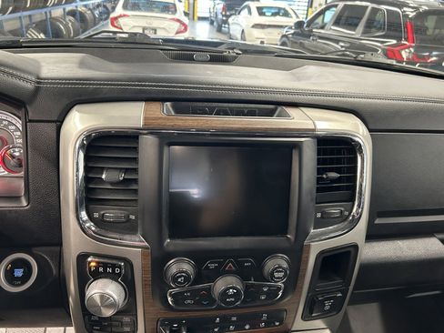 Used 2017 RAM 1500 Laramie image 27