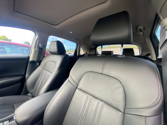 Used 2024 Honda HR-V EX-L image 13