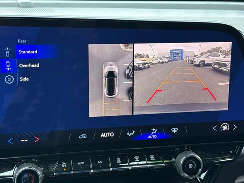 Used 2026 Chevrolet Blazer EV LT image 27