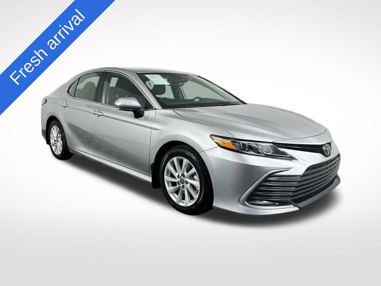Used 2021 Toyota Camry LE w/ Convenience Package FWD 360° Tour