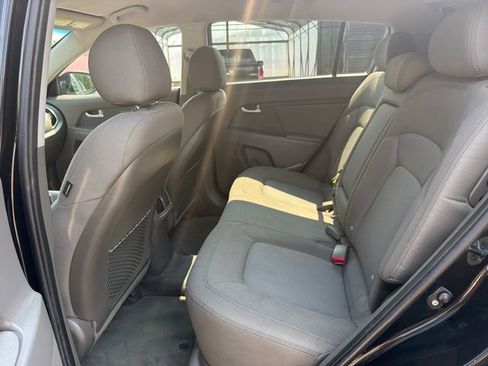 Used 2016 Kia Sportage LX AWD/4WD image 24