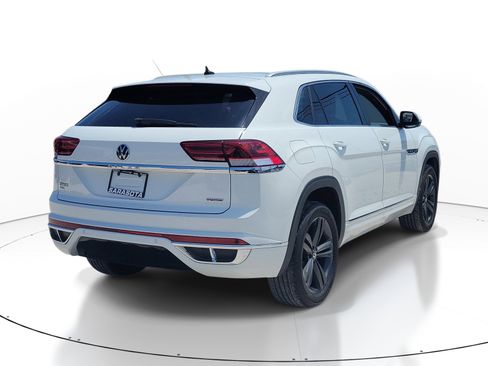 Used 2022 Volkswagen Atlas Cross Sport SEL R-Line AWD/4WD image 6