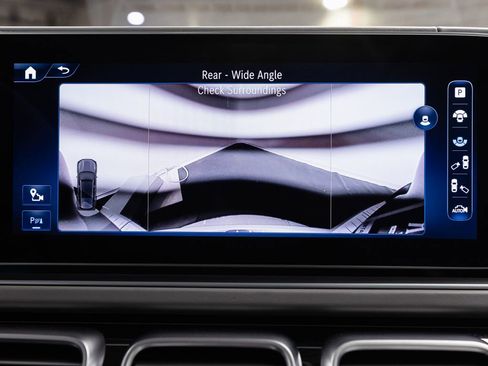 Certified 2024 Mercedes-Benz Maybach GLS 600 4MATIC image 19