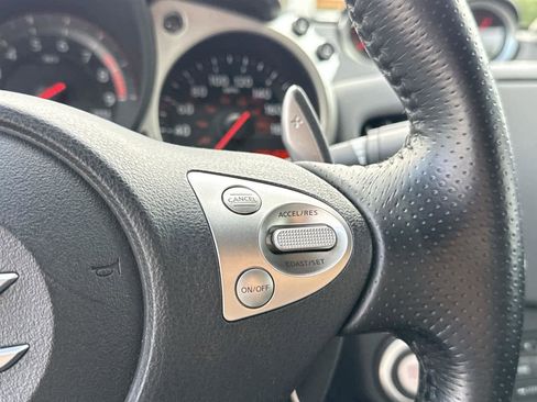 Used 2013 Nissan 370Z Coupe image 18