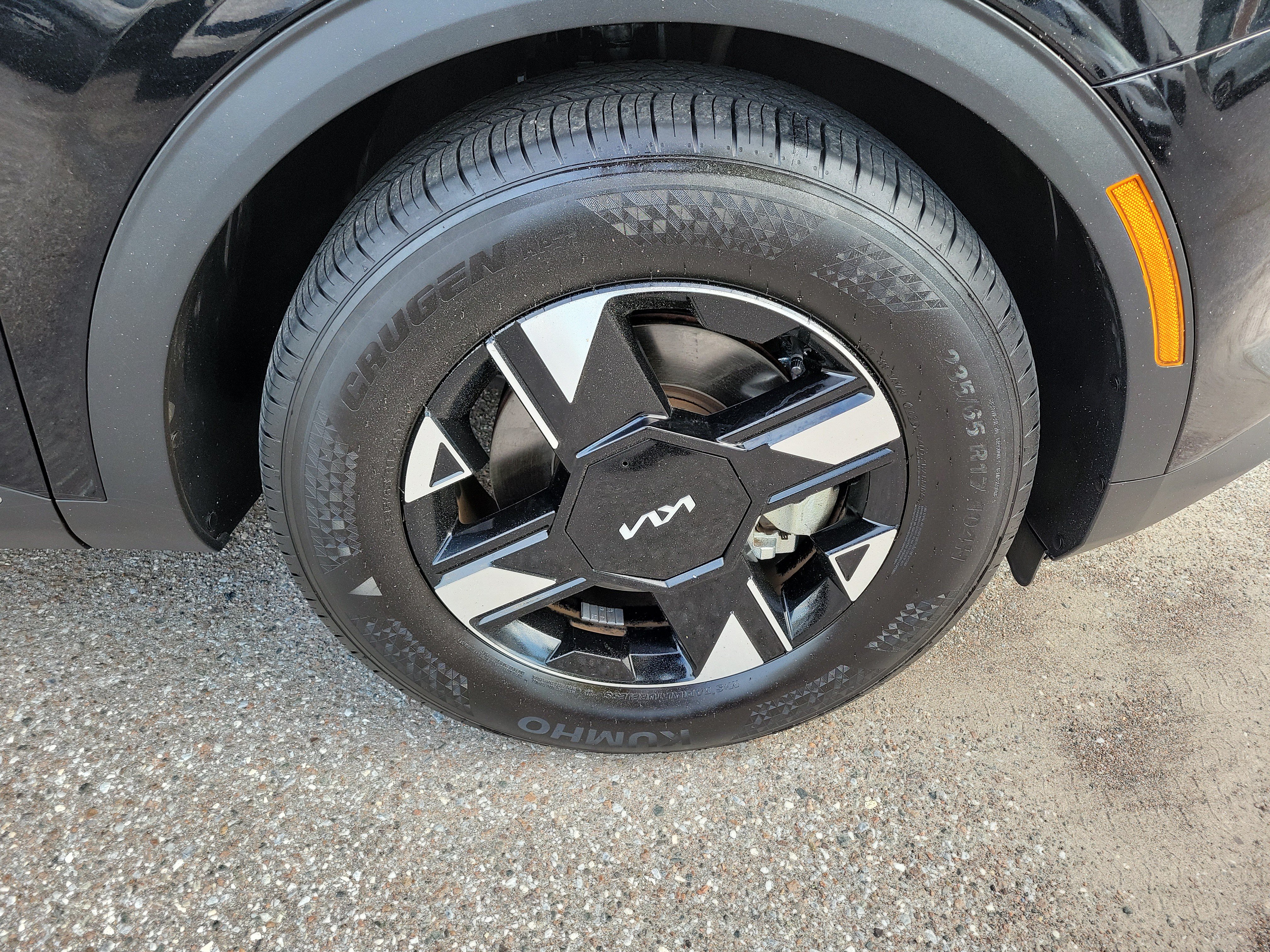 Certified 2026 Kia Sportage LX FWD image 6