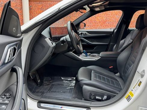 Certified 2022 BMW i4 eDrive40 w/ M Sport Package image 22